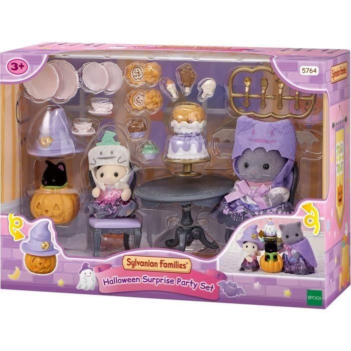 Caja de Halloween - FAMILIAS SYLVANIAN - 3 Figuras Disfrazadas - Muebles y Snacks de Halloween