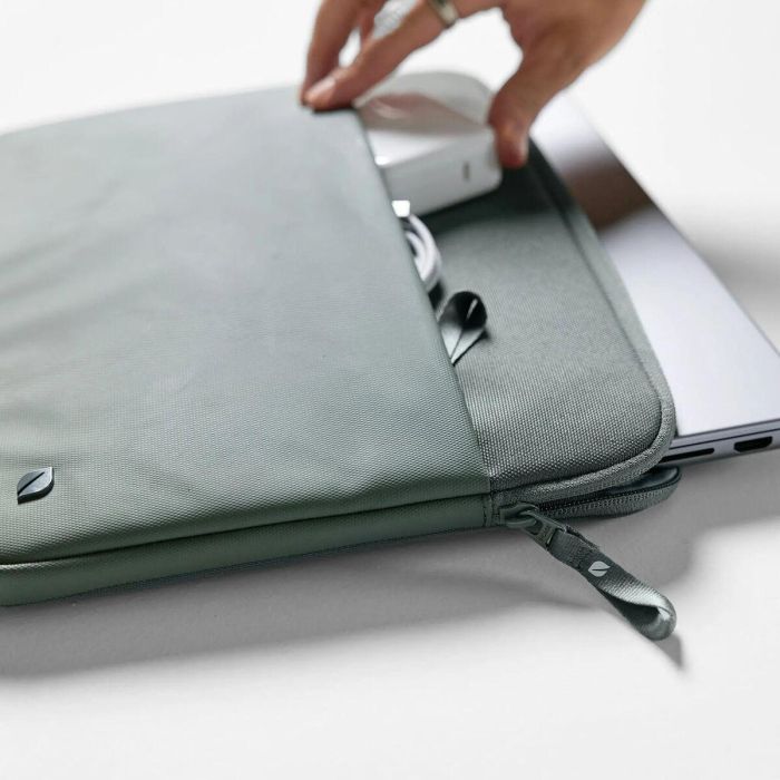 Funda para Portátil Incase INCO400718-SIV Caqui 3 Funda para Portátil Incase INCO400718-SIV Caqui 3