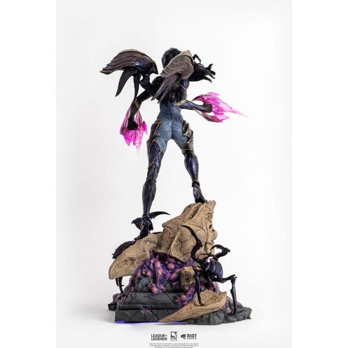 Figura League of Legends Kai'Sa 1/4 en poliresina con luz, 35x35.3x58.8 cm, edición limitada 2000 unidades 3 Figura League of Legends Kai'Sa 1/4 en poliresina con luz, 35x35.3x58.8 cm, edición limitada 2000 unidades 3