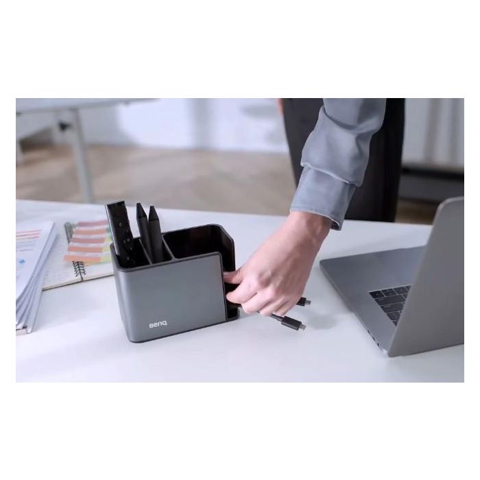 BenQ TZY61 (5A.F7Y28.IP1) InstaShare Set Botón USB-C y Cradle para Proyección Inalámbrica 4K en Laptops - Negro