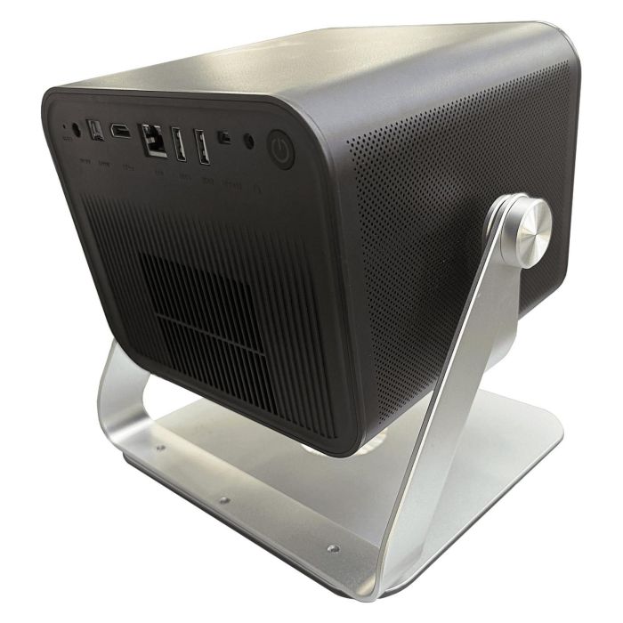 InFocus Crusader Grand Master IN3038SL - Proyector LED 1080p Full HD Smart TV, 1200 Lúmenes, HDR10, Android TV, WiFi, Bluetooth 5.1, 40W Dolby Audio 3