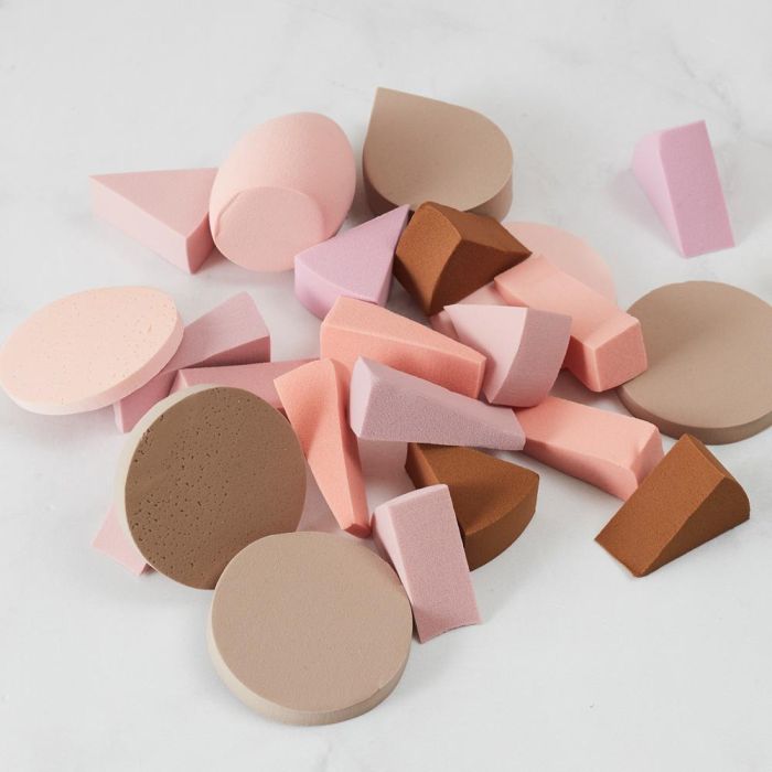 Cosmetic Club Juego de 25 Esponjas de Maquillaje, 5 Formas Diferentes, Reutilizables y Lavables para Aplicación Perfecta 3 Cosmetic Club Juego de 25 Esponjas de Maquillaje, 5 Formas Diferentes, Reutilizables y Lavables para Aplicación Perfecta 3