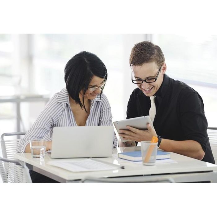 NETGEAR 6000451 Antena MIMO Omnidireccional 5G TS-9 SMA 1710-5925 MHz 2,5 dBi Negro 160 mm 2