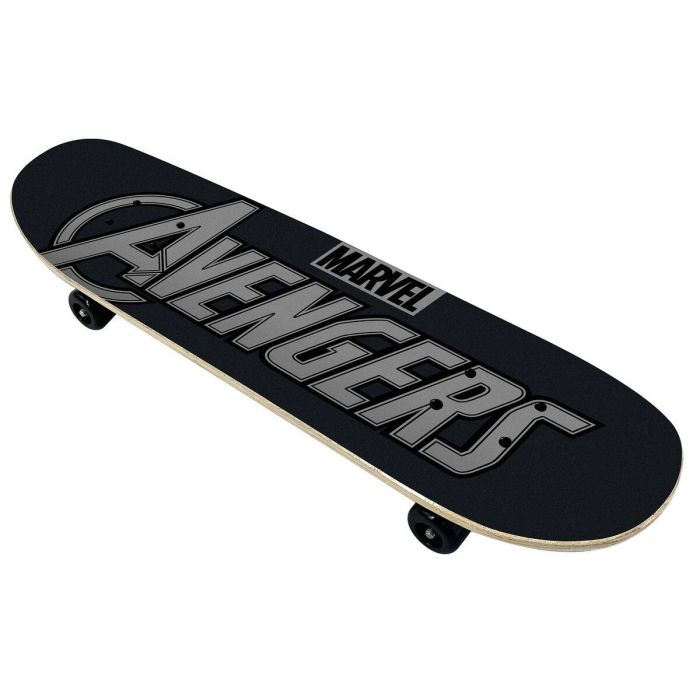 Stamp Monopatín Skateboard Avengers Marvel 28x8" para niños 6+ años, cubierta antideslizante, ruedas PVC, madera arce, soporta 50kg 1 Stamp Monopatín Skateboard Avengers Marvel 28x8" para niños 6+ años, cubierta antideslizante, ruedas PVC, madera arce, soporta 50kg 1