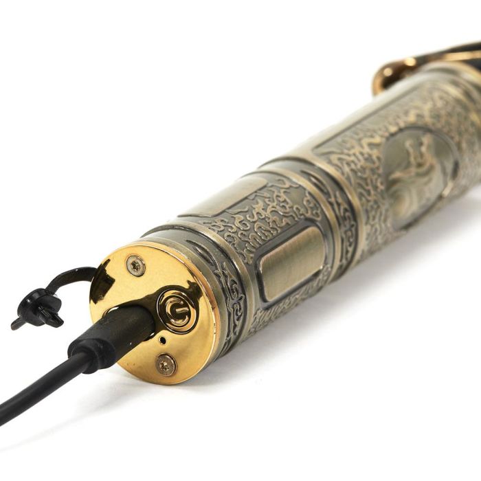 Cosmetic Club Máquina Cortar Pelo y Barba Recargable, Hoja de Acero Inoxidable para Barba, Bigote, Patillas, Corte Preciso 4