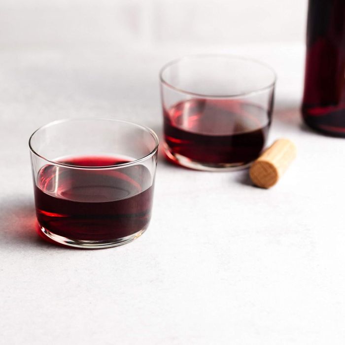 La Mediterranea Vaso Chiquito 240 ml. Dimensiones: 8,1 cm (Ancho) x 5,8 cm (Alto) x 7,9 cm (Largo) (24 Unidades) La Mediterranea Vaso Chiquito 240 ml. Dimensiones: 8,1 cm (Ancho) x 5,8 cm (Alto) x 7,9 cm (Largo) (24 Unidades)