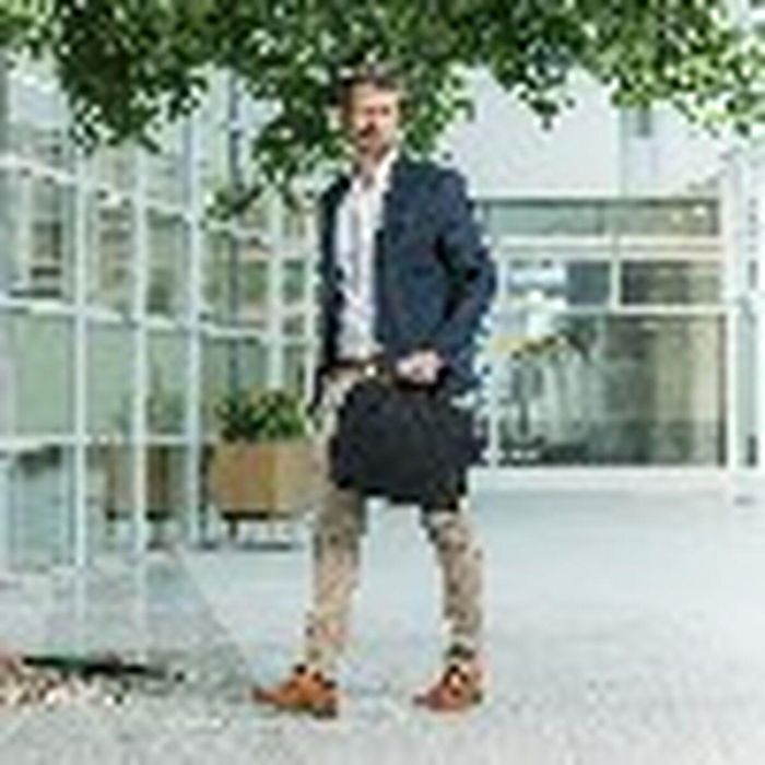 Dicota Eco Top Traveller BASE, 13 - 14.1", 300D rPET Polyester, Black 15 Dicota Eco Top Traveller BASE, 13 - 14.1", 300D rPET Polyester, Black 15