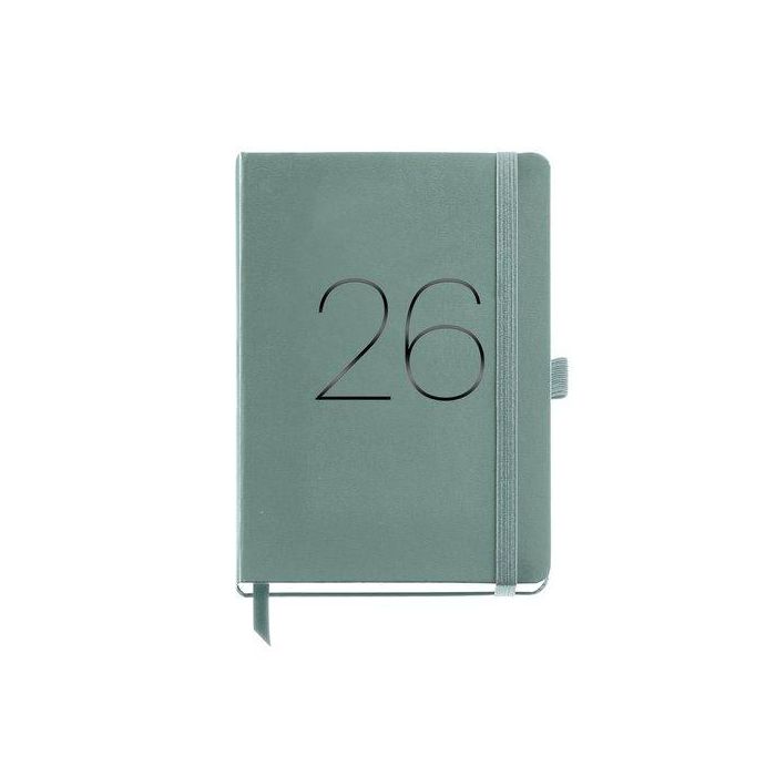 Agenda Anual (2026) Catalan Miquelrius Basic Chester Cosida Tapa Simil Piel Con Goma Plus 155X213 S/V Verde