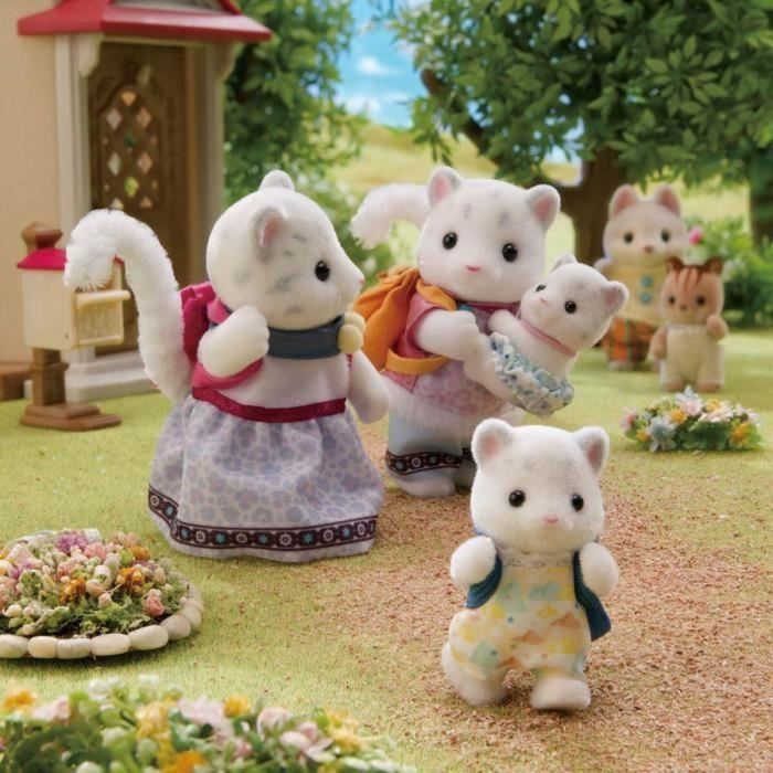 Sylvanian Families SYL5054131058145 La familia Snow Panther Minifiguras A partir de 3 años 5