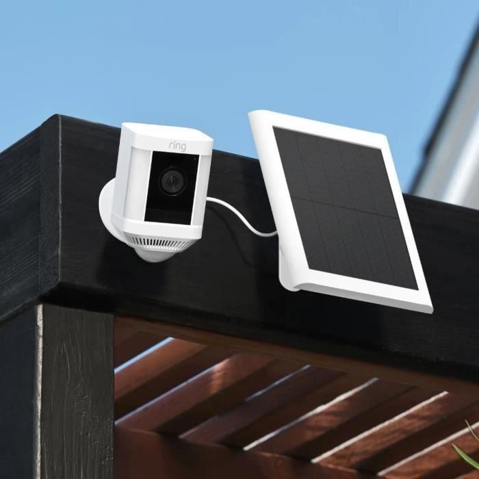 Amazon Ring Spotlight Cam Plus Plug-In de Seguridad para Exteriores Blanco 2