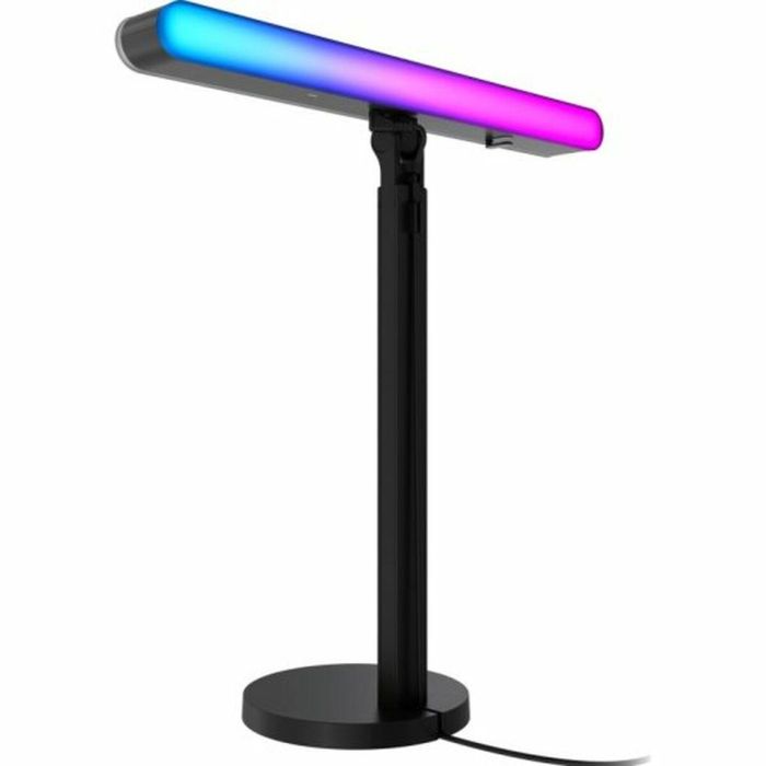 Iluminación de acento RGB dual: Litra Beam LX muestra tonos de piel naturales y una apariencia radiante, iluminación de acento frontal Al 5