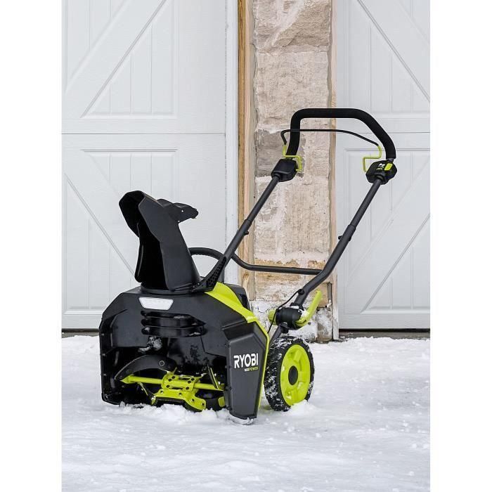 Quitanieves sin escobillas RYOBI 36V - 45 cm - limpieza 25 cm - expulsión máxima 8 m 4 Quitanieves sin escobillas RYOBI 36V - 45 cm - limpieza 25 cm - expulsión máxima 8 m 4