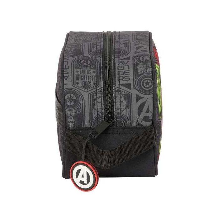 Neceser Safta 1 Asa Adaptable A Carro Avengers Vendetta 150x260x120 mm 2 Neceser Safta 1 Asa Adaptable A Carro Avengers Vendetta 150x260x120 mm 2