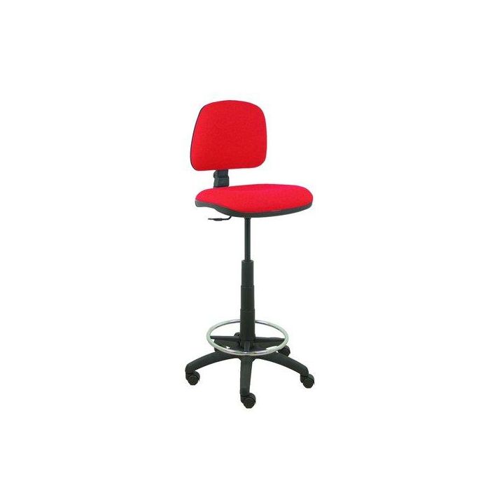 Taburete Piqueras Y Crespo Isso Ergomico Mecanismo De Contacto Permanente Regulable En Altura Y Aro Reposapies Asiento Y Respaldo Tapizados Bali Rojo