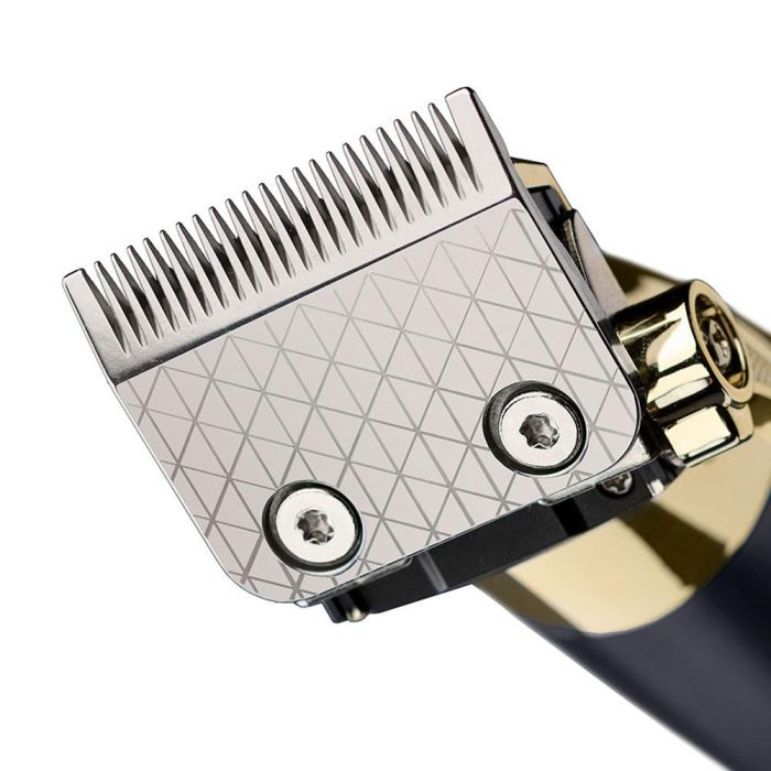 Babyliss Cortapelos inalámbrico con cuchillas de acero japonés, 10 peines guía y mango de metal 4 Babyliss Cortapelos inalámbrico con cuchillas de acero japonés, 10 peines guía y mango de metal 4