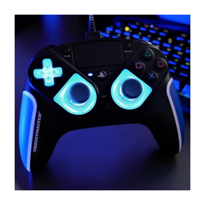 Thrustmaster eSwap X LED BLUE CRYSTAL P. AddOn Gamepad para Xbox/PC y PS4 - Kit de Piezas de Repuesto Azul Cristal 6 Thrustmaster eSwap X LED BLUE CRYSTAL P. AddOn Gamepad para Xbox/PC y PS4 - Kit de Piezas de Repuesto Azul Cristal 6