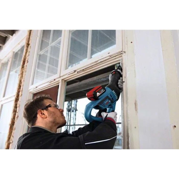 Bosch GSA 18V-32 Akku-Säbelsäge inkl. Koffer 2