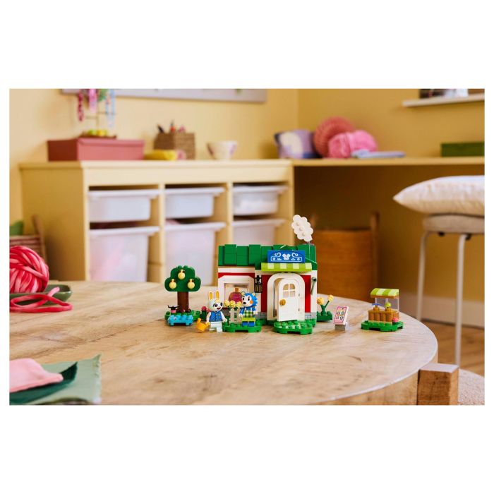 LEGO Animal Crossing Tienda Ropa Hermanas Manitas 77055 Set de Construcción para Niños y Niñas +6 Años con Minifiguras de Pili y Ariel