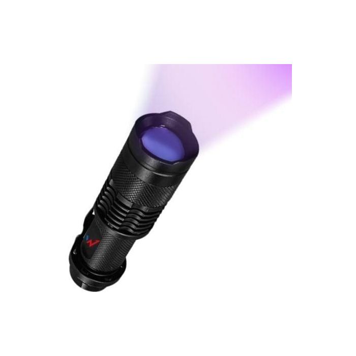 Wonder WT1L Linterna Ultravioleta 395 nm con Zoom, Resistente IP44 (Agua/Polvo), ideal para detectar manchas y fugas, 1 pila AA. Wonder WT1L Linterna Ultravioleta 395 nm con Zoom, Resistente IP44 (Agua/Polvo), ideal para detectar manchas y fugas, 1 pila AA.