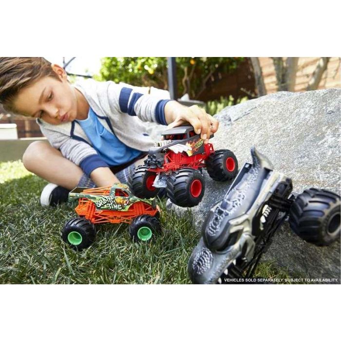 Coche grande monster truck escala 1:24 - modelos surtidos 10 Coche grande monster truck escala 1:24 - modelos surtidos 10