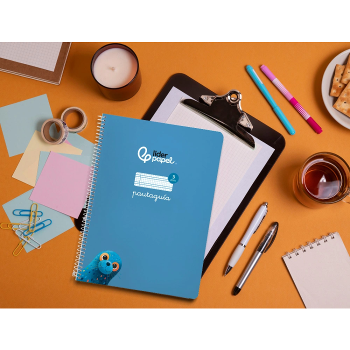 Liderpapel Cuaderno Espiral A4 Pautaguía Tapa Blanda 80 Hojas 75gr Cuadro Pautado 3mm Azul 7