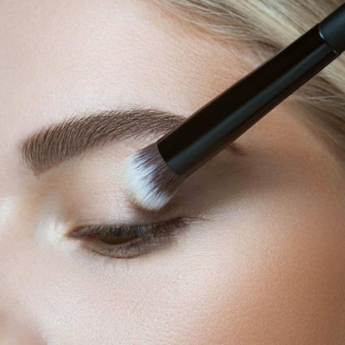 Artdeco Concealer & Camouflage Brush Premium Quality 1 Artdeco Concealer & Camouflage Brush Premium Quality 1