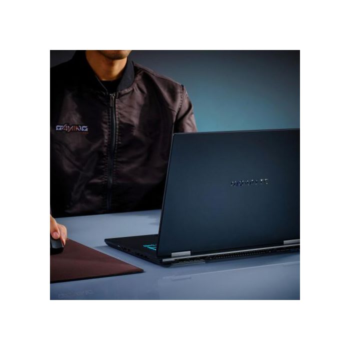 Gigabyte GAMING A16 CWH Portátil Gaming - 16,0" 165Hz WQXGA, Intel Core i7-13620H, NVIDIA RTX 5070, 32GB DDR5 5200MHz, 1TB Gen4 SSD, Windows 11 Home, GAMING A16 CWHI3ES864SH 15