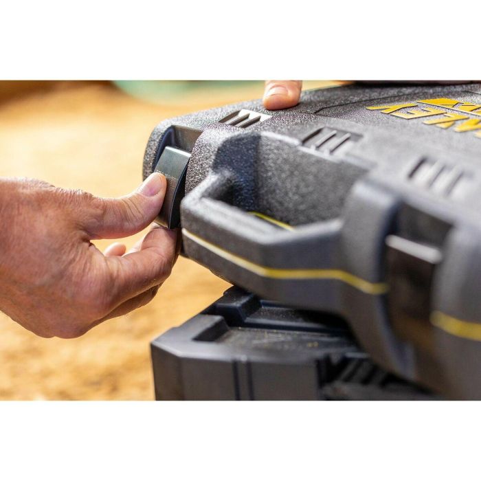 Stanley SET 81 PIEZAS de Vasos 1/4'' y 1/2'' FATMAX con Carraca de 120 Dientes, Extensiones y Puntas 4