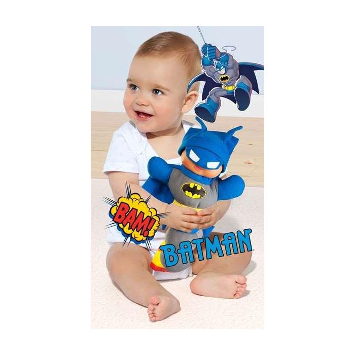 Muñeco gusy luz batman se ilumina 28 cm 3 Muñeco gusy luz batman se ilumina 28 cm 3