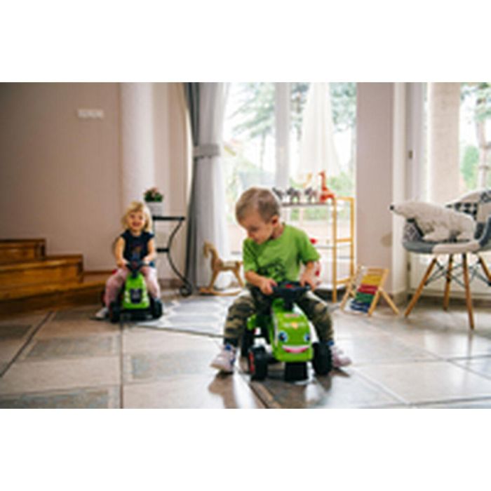 Falk 212C Tractor Porta-Tractor Claas con Remolque, Pala y Rastrillo para Niños +1 Año - Juguete Didáctico de Habilidades Motoras y Equilibrio 5 Falk 212C Tractor Porta-Tractor Claas con Remolque, Pala y Rastrillo para Niños +1 Año - Juguete Didáctico de Habilidades Motoras y Equilibrio 5