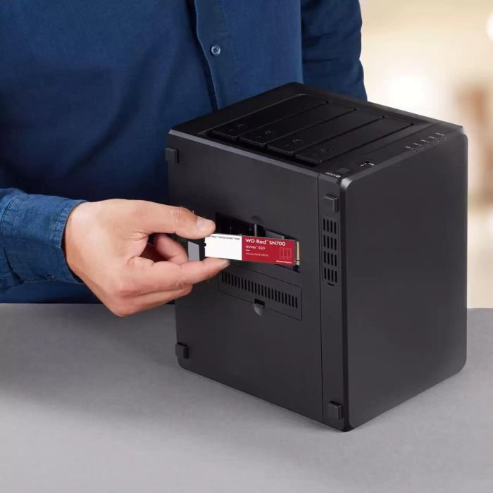 Western Digital WD Red SN700 1TB M.2 NVMe PCIe 3.0 x4 SSD 6