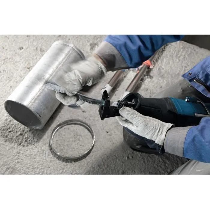 Bosch Professional Sierra de Sable GSA 1100 E Profesional, 1100W, Capacidad de Corte 230mm en Madera 3 Bosch Professional Sierra de Sable GSA 1100 E Profesional, 1100W, Capacidad de Corte 230mm en Madera 3