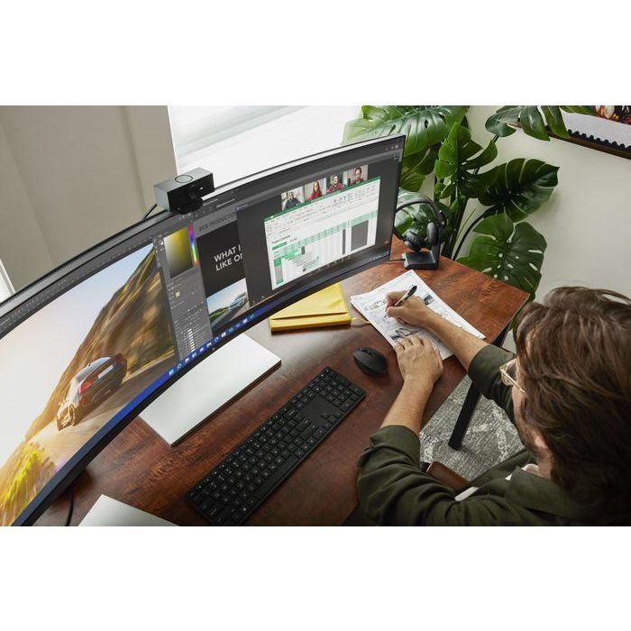 HP E45c G5 Monitor Curvo Ultrawide DQHD para Productividad e Inmersión 17 HP E45c G5 Monitor Curvo Ultrawide DQHD para Productividad e Inmersión 17