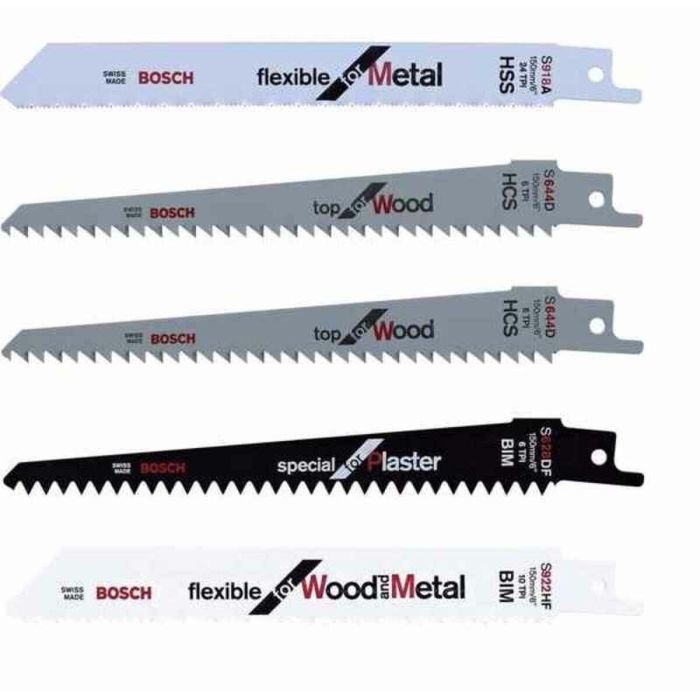 Bosch Professional GSA 1100 E Sierra de Sable Profesional 1100W, capacidad de corte 230mm en madera, incluye 2 hojas y estuche 1 Bosch Professional GSA 1100 E Sierra de Sable Profesional 1100W, capacidad de corte 230mm en madera, incluye 2 hojas y estuche 1