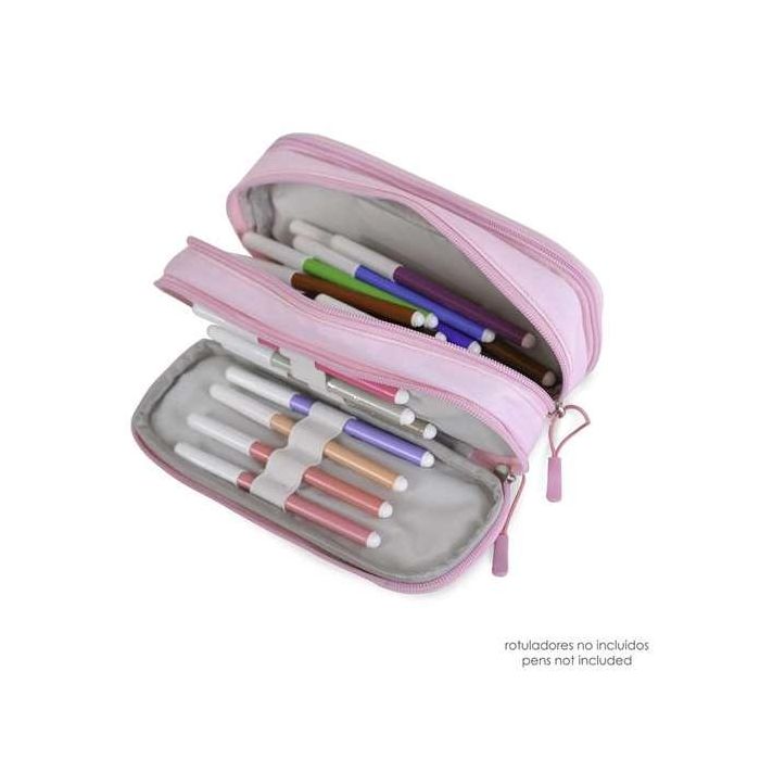 Estuche con tres compartimentos 1 Estuche con tres compartimentos 1