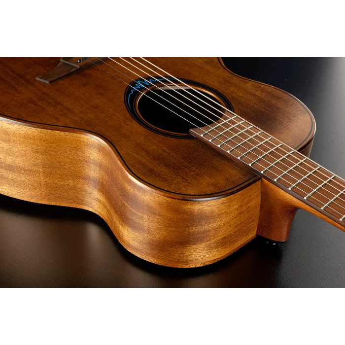 LAG Guitarra Acústica Travel A/E Blue Wave 1 Electroacústica Folk Cedro Rojo Macizo Color Marrón Natural Acabado Satinado 7