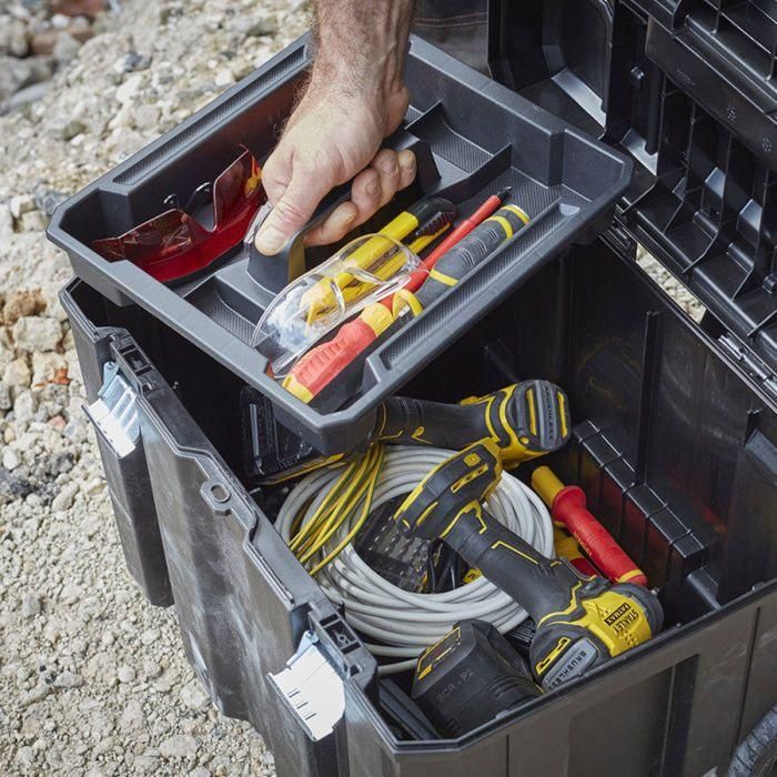Stanley FMST1-75753 Baúl móvil de gran capacidad con asa telescópica 2 Stanley FMST1-75753 Baúl móvil de gran capacidad con asa telescópica 2