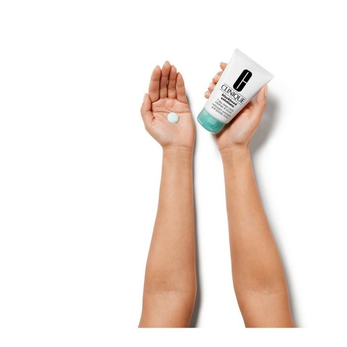 Clinique BLACKHEAD SOLUTIONS Limpiador Facial y Exfoliante para Poros y Puntos Negros 125 ml 1