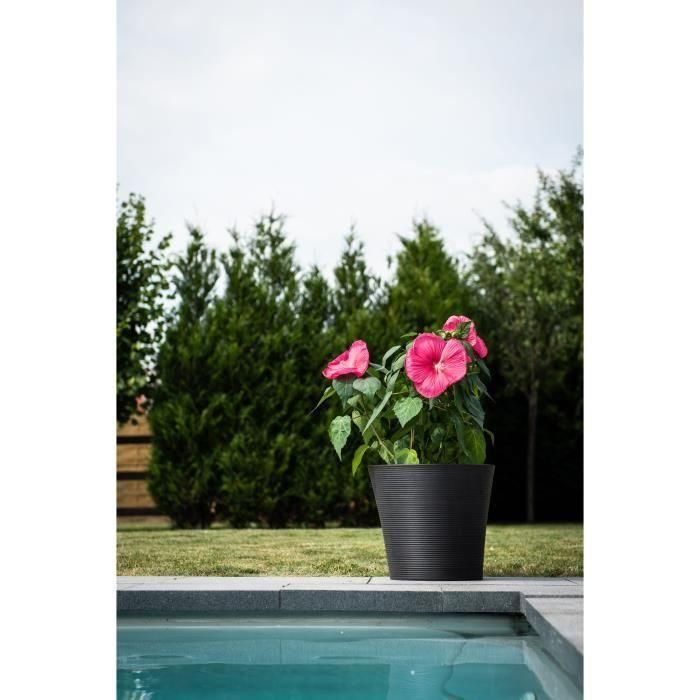 Maceta - GARDEN ID - Green Care Sense Negro-Antracita - 40 x 34 cm - 10 años de garantía - 100% reciclado - Resistencia a los rayos UV y a las heladas 5 Maceta - GARDEN ID - Green Care Sense Negro-Antracita - 40 x 34 cm - 10 años de garantía - 100% reciclado - Resistencia a los rayos UV y a las heladas 5