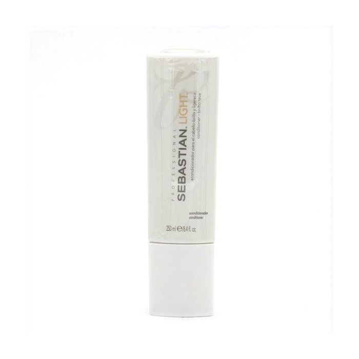 Sebastian Acondicionador Hidratante Light 250 ml Sebastian Acondicionador Hidratante Light 250 ml