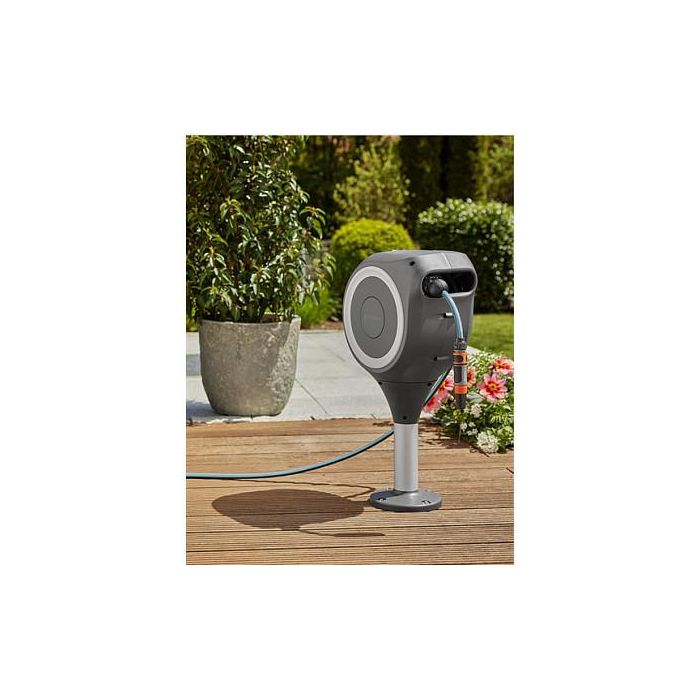 Gardena 18607-20 Caja Manguera Terrassen-Schlauchbox RollUp S (Blanco) 15 m Negro Manguera Flexible Resistente a Heladas Boquilla Incluida Gardena 18607-20 Caja Manguera Terrassen-Schlauchbox RollUp S (Blanco) 15 m Negro Manguera Flexible Resistente a Heladas Boquilla Incluida