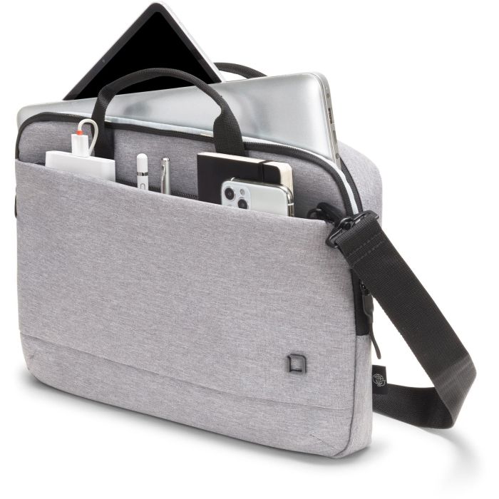 Dicota Eco Slim Case MOTION Maletín para portátil 12-13.3" fabricado con materiales reciclados en gris claro 4 Dicota Eco Slim Case MOTION Maletín para portátil 12-13.3" fabricado con materiales reciclados en gris claro 4