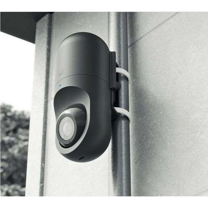 Ubiquiti Wall/Pole mount, Polycarbonate/Rubber, IPX4 1