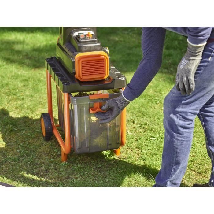 BLACK & DECKER Trituradora de plantas 2800W BEGAS5800 2 BLACK & DECKER Trituradora de plantas 2800W BEGAS5800 2