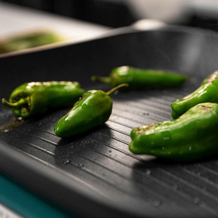 Plancha de Asar Cecotec Polka Platinum 28 Thunder Aluminio Ø 28 cm 2 Plancha de Asar Cecotec Polka Platinum 28 Thunder Aluminio Ø 28 cm 2