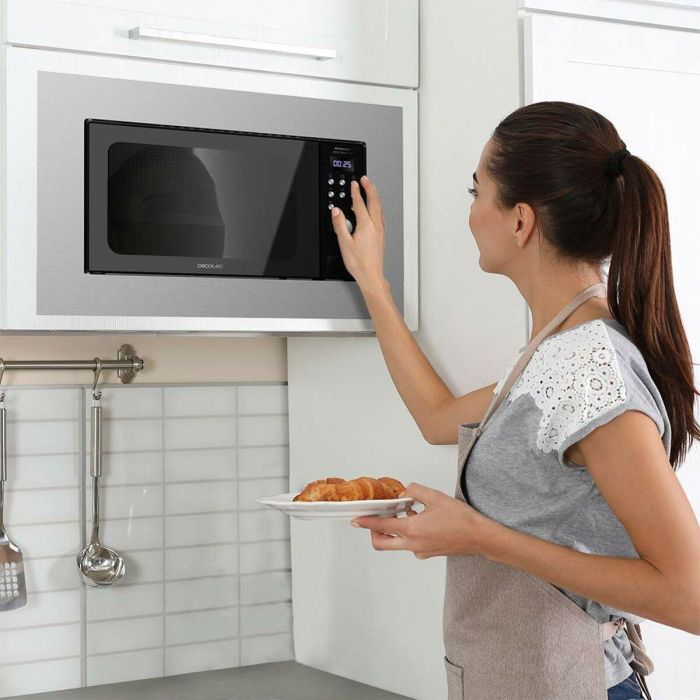Cecotec 01380 microondas Negro, Acero Microondas con grill Integrado 20 L 700 W 12 Cecotec 01380 microondas Negro, Acero Microondas con grill Integrado 20 L 700 W 12