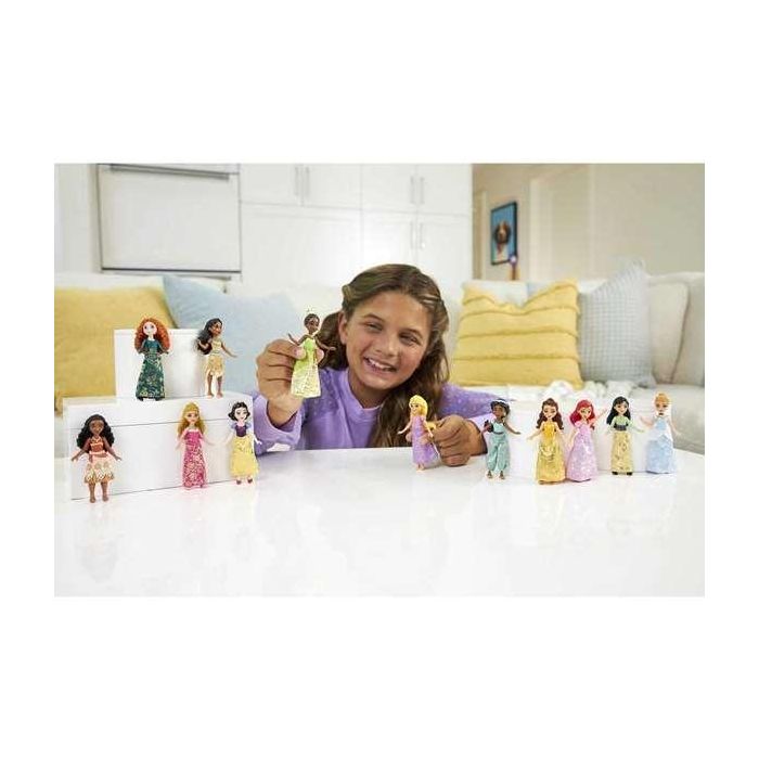 Muñeca articulada princesas mini disney 12 cm - modelos surtidos 5 Muñeca articulada princesas mini disney 12 cm - modelos surtidos 5