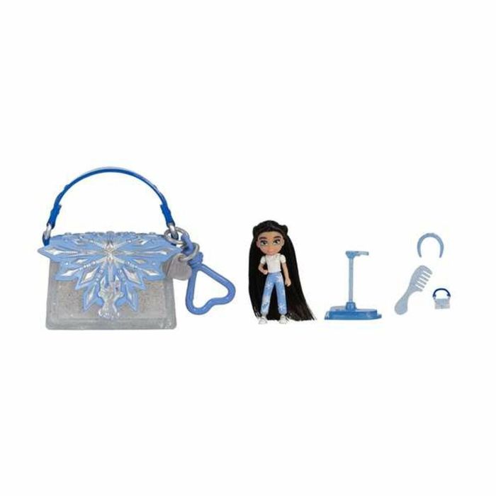 Disney Ily Muñeca y Bolso Coleccionable, Serie 1 - Modelos Surtidos inspirados en personajes clásicos como Stitch, Elsa o Bella 15 Disney Ily Muñeca y Bolso Coleccionable, Serie 1 - Modelos Surtidos inspirados en personajes clásicos como Stitch, Elsa o Bella 15