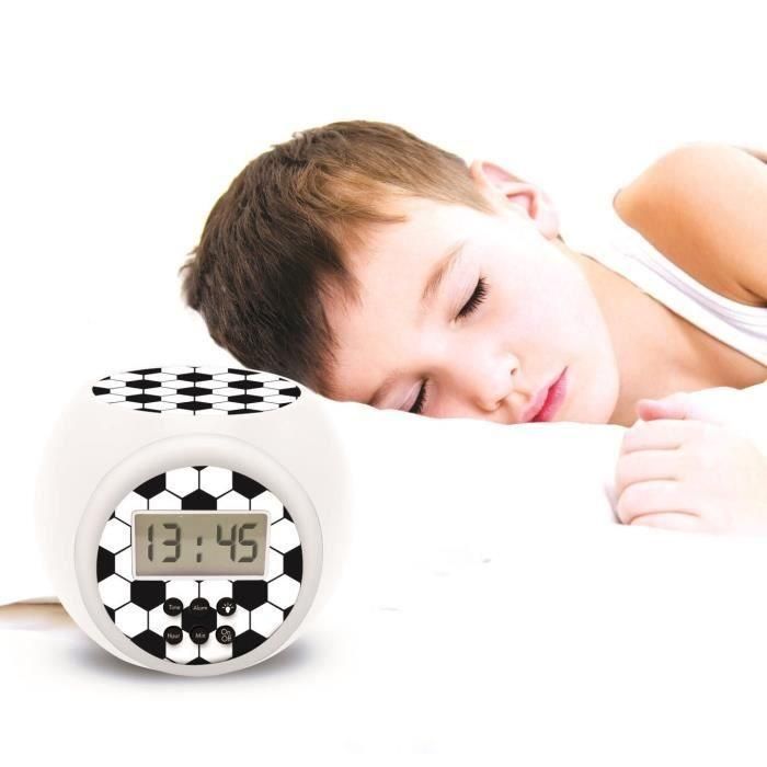 Lexibook Proyector Despertador Fútbol con Proyección de Balón en Techo y Luz Nocturna de 3 Colores, Pantalla LCD Retroiluminada Azul, Alarma Snooze y Temporizador 1