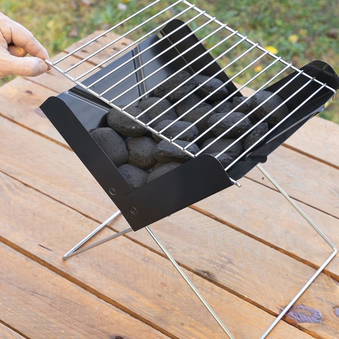 Mini Barbacoa Plegable Portátil para Carbón Foldecue InnovaGoods 5